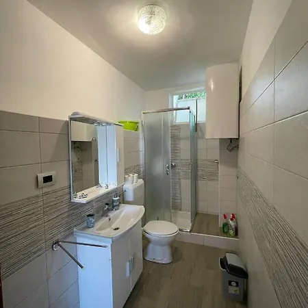 Apartament Pavat *